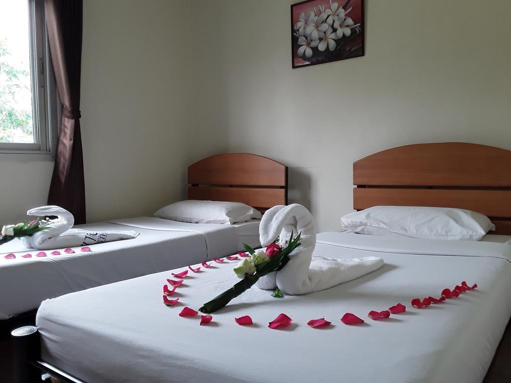 Vitoonguesthouse2Fanrooms & Aircondition Sukhothai Eksteriør bilde