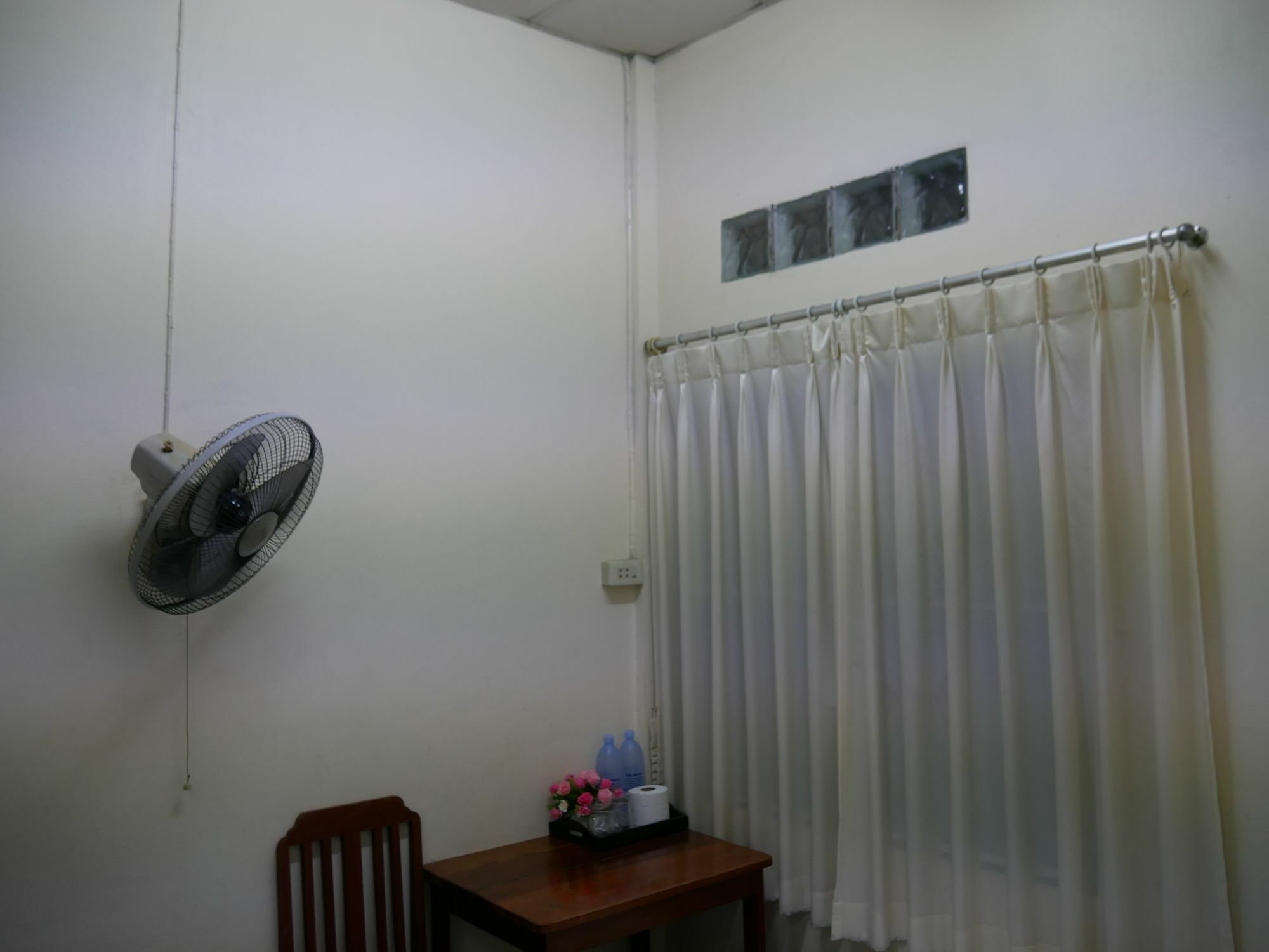 Vitoonguesthouse2Fanrooms & Aircondition Sukhothai Eksteriør bilde