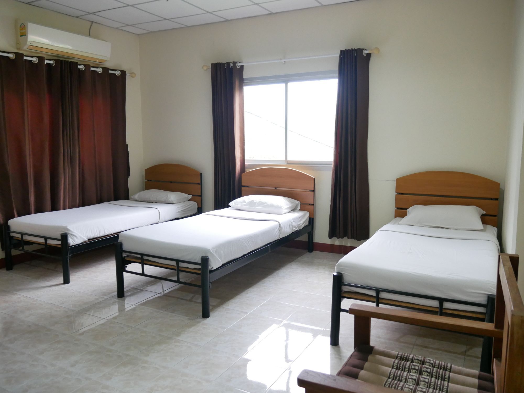 Vitoonguesthouse2Fanrooms & Aircondition Sukhothai Eksteriør bilde